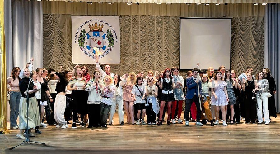 &laquo;Галактика ФГТ&raquo;: у ЧДТУ відзначили 25-річчя факультету гуманітарних технологій