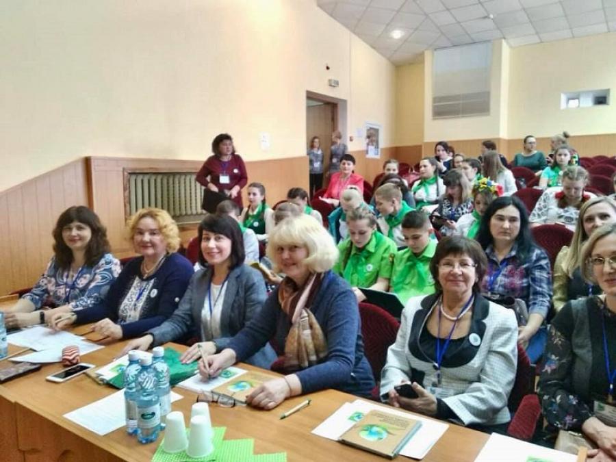Екологи ЧДТУ взяли участь у  Всеукраїнському юннатівському русі «Зелена естафета»