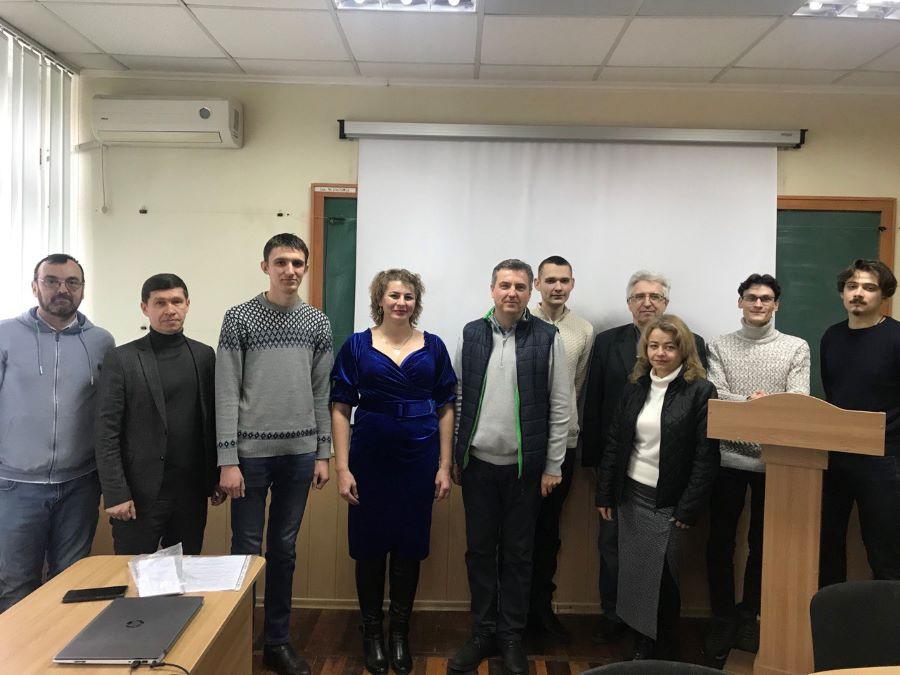 На кафедрі робототехнічних і телекомунікаційних систем та кібербезпеки ЧДТУ успішно захистилися магістри