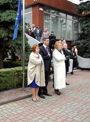 ЧДТУ  – перший університет на Черкащині,  який підняв прапор Європейського союзу
