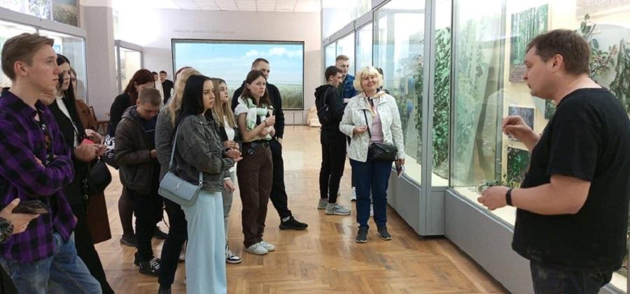 Екологи ЧДТУ поглиблювали фахові знання у Національному науково-природничому музеї НАН України