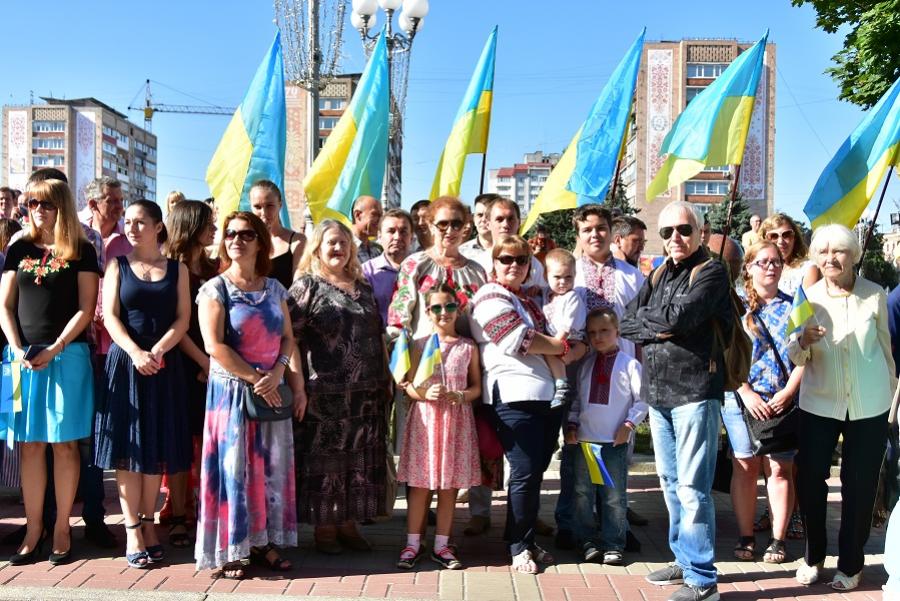 Колектив ЧДТУ долучився до урочистостей з нагоди Дня Державного Прапора України
