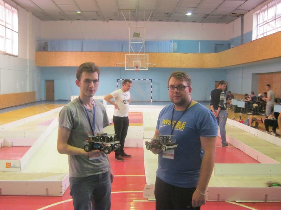 Студент ЧДТУ став призером всеукраїнської олімпіади з робототехніки