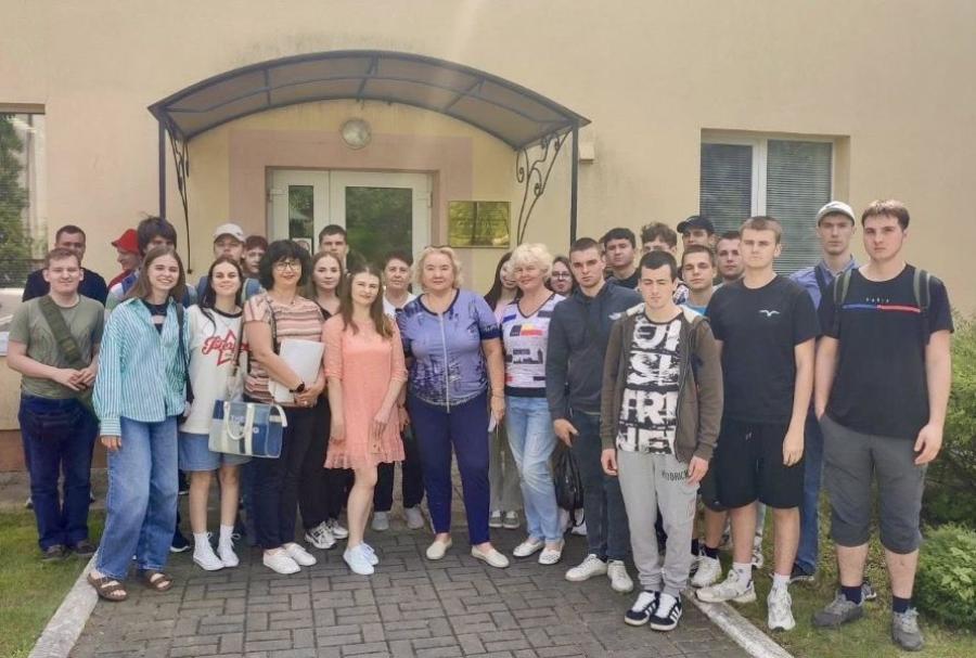 Майбутні лісівники та екологи ЧДТУ здійснили навчальну екскурсію до Боярської лісової дослідної станції