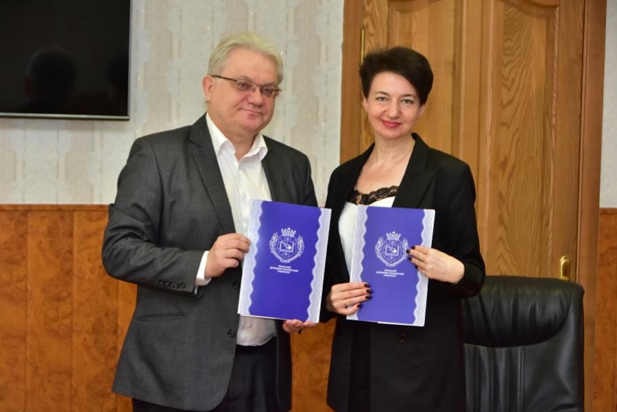ЧДТУ зміцнює освітню співпрацю з навчально-методичним центром професійно-технічної освіти області