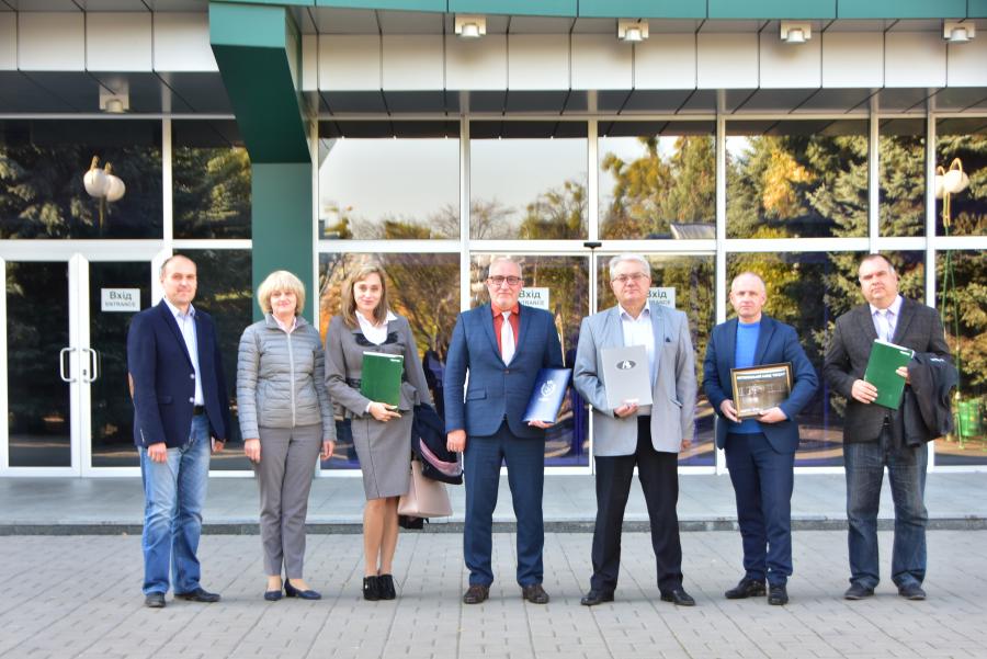 ЧДТУ уклав угоду про співпрацю з ПАТ «АК «Богдан Моторс»
