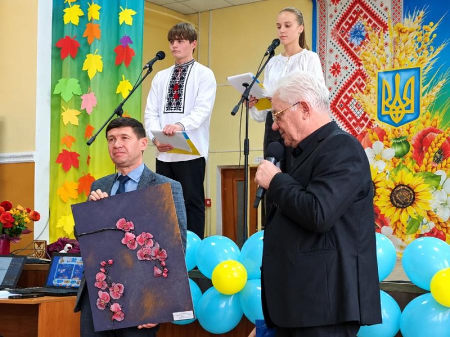 ЧДТУ привітав Черкаський міський академічний ліцей &laquo;Перспектива&raquo; з 65-річчям