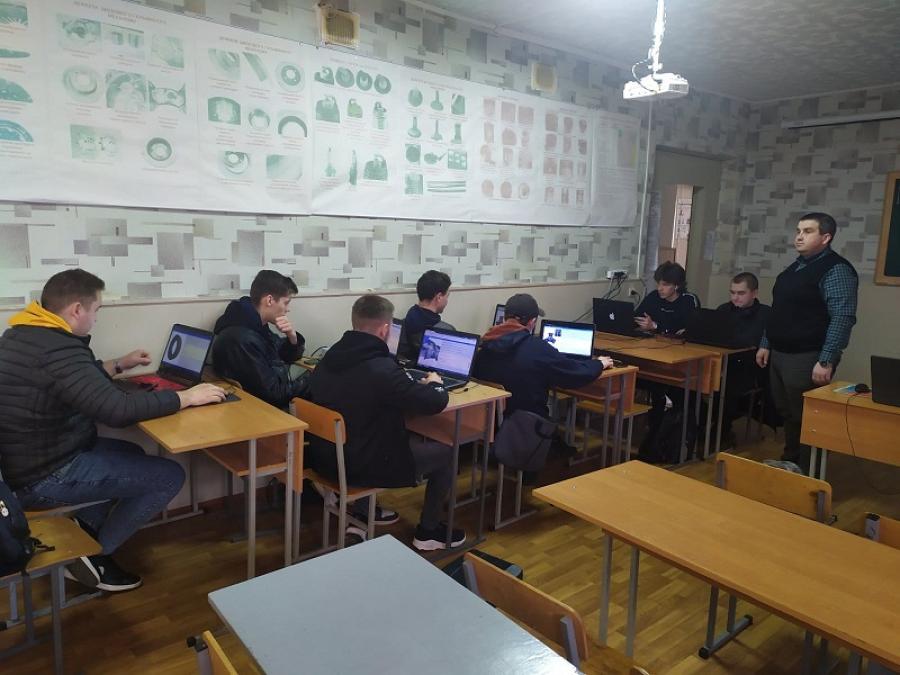 Майбутні автомобілісти ЧДТУ пройшли відбірковий  етап конкурсу професійної майстерності «SERVICE MASTER JUNIOR 2023»