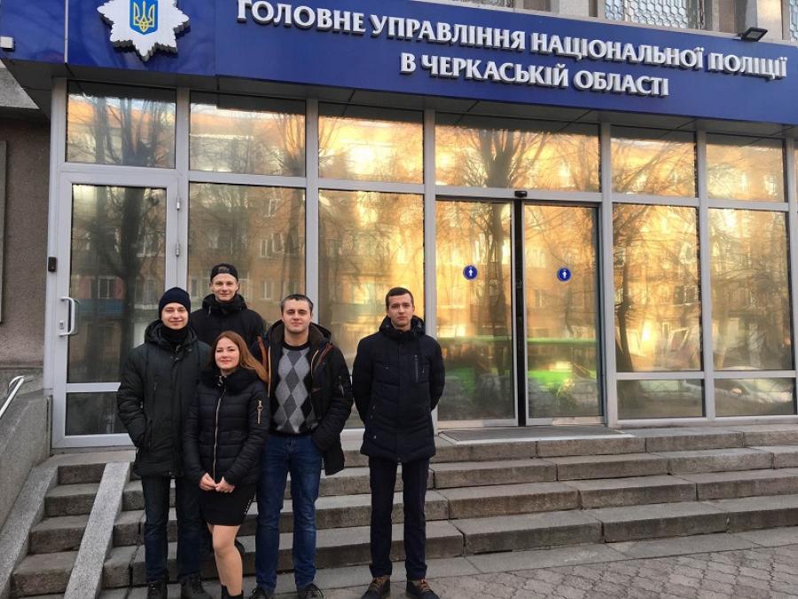 Студенти спеціальності «Право» ЧДТУ закріплюють теоретичні знання на практиці