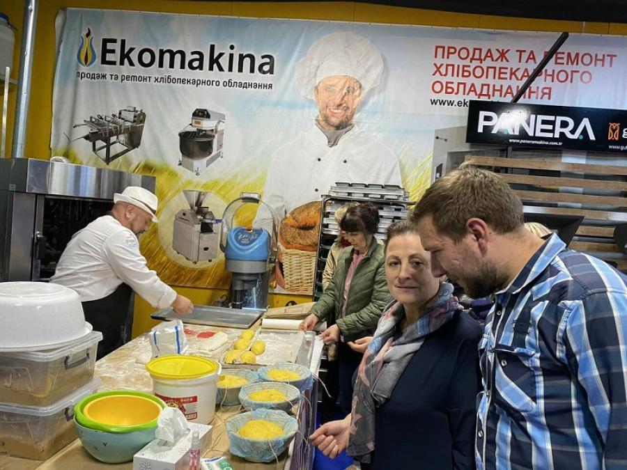 Викладачі кафедри туризму та готельно-ресторанної справи ЧДТУ відвідали виставку сучасного пекарського устаткування