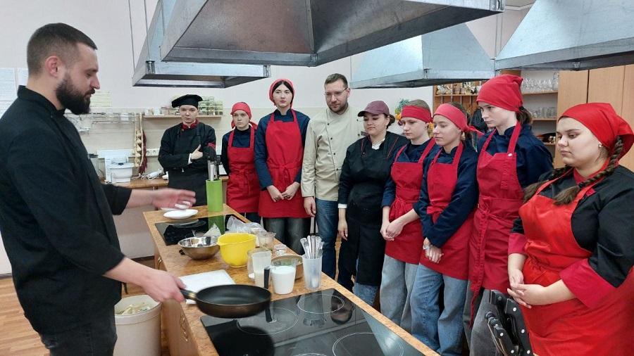&laquo;Європейський смак української кухні&raquo;: студенти  кафедри туризму та готельно-ресторанної справи ЧДТУ вдосконалюють кулінарну майстерність із шеф-кухарем ресторану &laquo;Shelest&raquo;