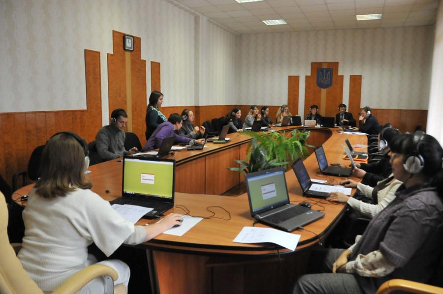 Викладачі ЧДТУ підвищують рівень володіння англійської мови