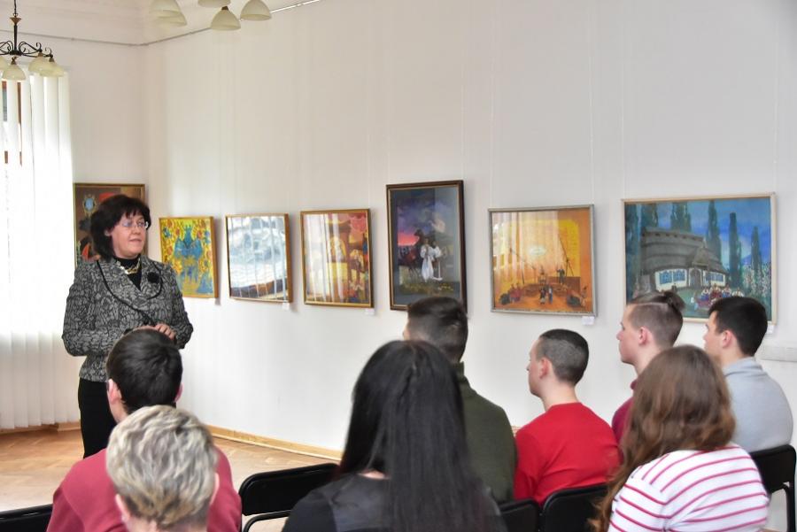 Студентів ЧДТУ навчали державній експертизі культурних цінностей   в Черкаському художньому музеї