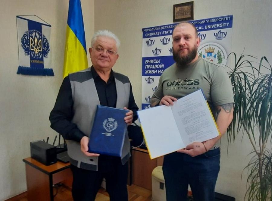 Крок до спільних проєктів й ініціатив: ЧДТУ та ГО &laquo;СИЛА.ЗАХИСТ.ЧЕСТЬ&raquo; уклали договір про співпрацю