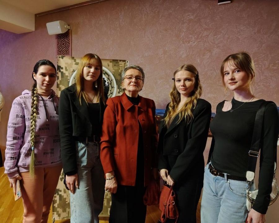 Fashion Day Cherkasy &laquo;VONA&raquo;: студентки кафедри графічного дизайну, моди та стилю ЧДТУ занурилися у професійний простір сучасної моди