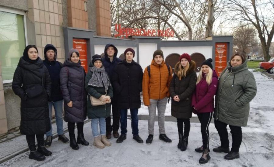 Майбутні технологи ЧДТУ проходять практику на заводі «Черкаське пиво»