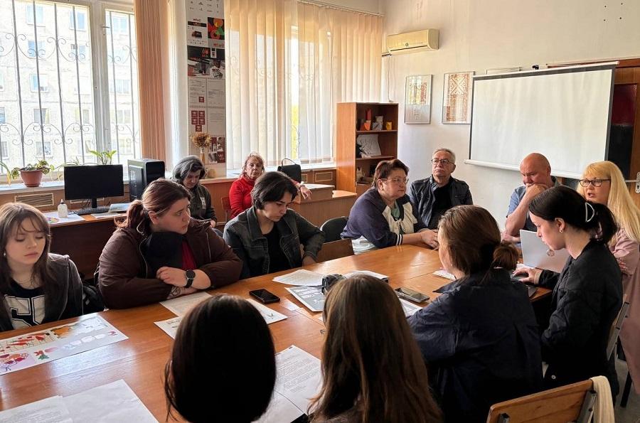 На кафедрі графічного дизайну, моди та стилю ЧДТУ відбувся передзахист кваліфікаційних робіт бакалаврів освітньої програми &laquo;Графічний дизайн&raquo;