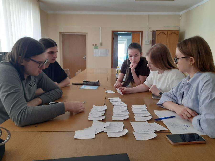 На кафедрі графічного дизайну, моди та стилю ЧДТУ магістранти ОПП &laquo;Графічний дизайн&raquo; застосовують інноваційні форми і методи навчання