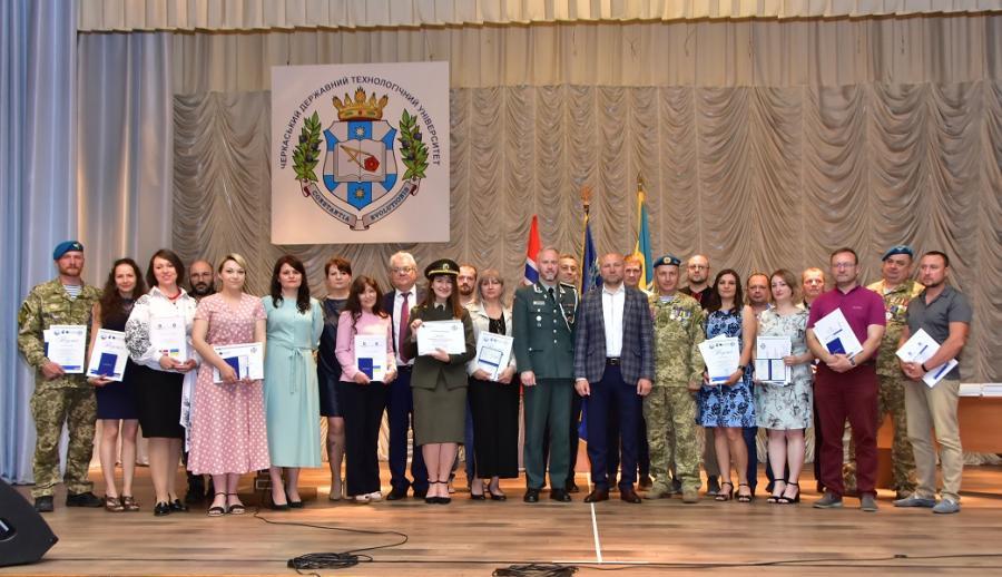 У ЧДТУ слухачі курсів проєкту «Норвегія-Україна» отримали дипломи
