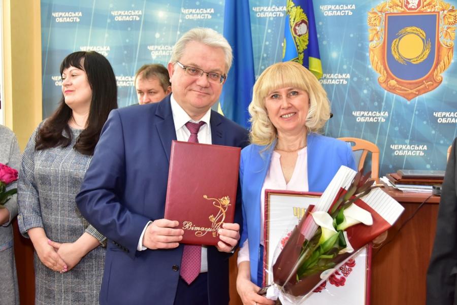 ЧДТУ привітав Державний архів Черкаської області зі сторіччям