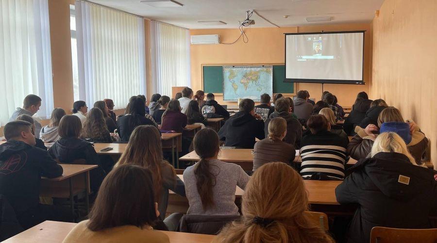 На кафедрі туризму та готельно-ресторанної справи ЧДТУ обговорили програми міжнародного стажування з представниками VIP-готелів Туреччини