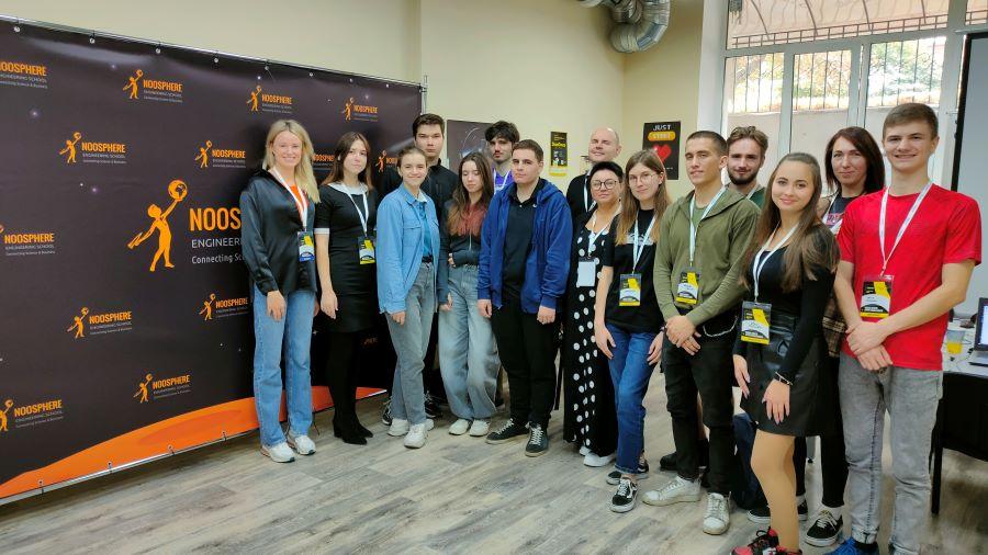 Студенти ЧДТУ отримали відзнаки NASA Space Apps Challenge Dnipro 2024