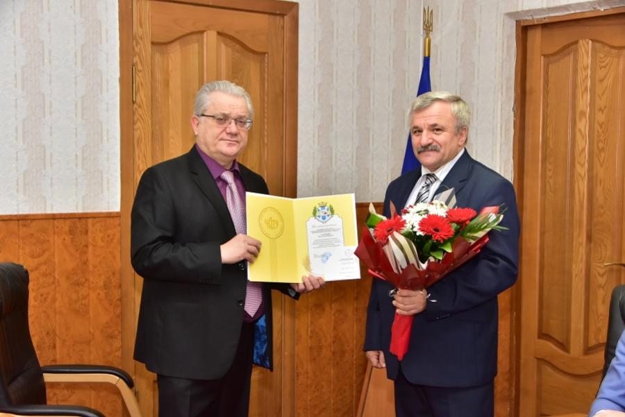 У ЧДТУ привітали з ювілеєм голову профспілки Василя Загороднього