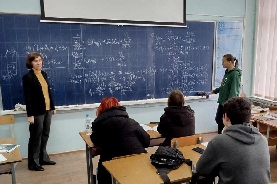 Академічна мобільність студентів кафедри хімічних технологій  та водоочищення ЧДТУ як результат впровадження нової дисципліни в навчальний процес
