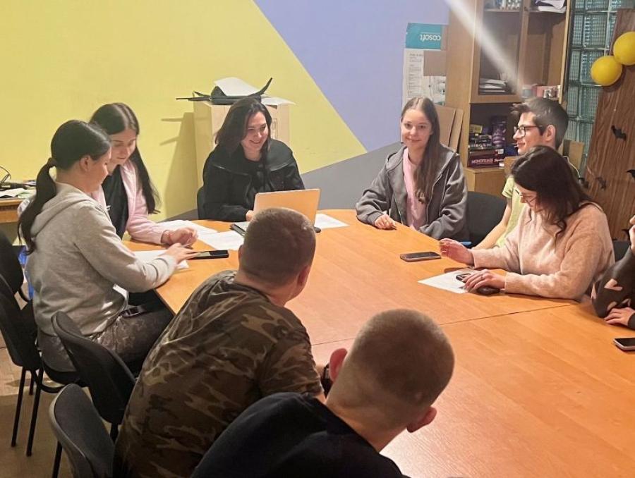 &laquo;Моделі ефективного спілкування: толерантність, емпатійність, безконфліктність&raquo;: практична психологиня поспілкувалася зі студентами у гуртожитках ЧДТУ