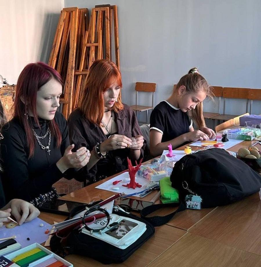 Кафедра графічного дизайну, моди та стилю ЧДТУ розпочала підготовчі курси для майбутніх абітурієнтів