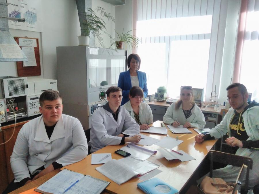 Студенти Канівського міжнародного коледжу еколого-інформаційної безпеки відвідали кафедру екології