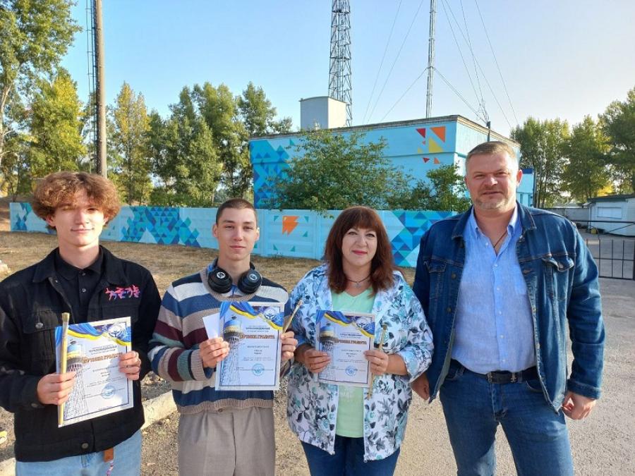 Студенти-дизайнери ЧДТУ спільно з КП «Черкасиводоканал» перетворили одну з будівель підприємства на яскравий арт-об’єкт