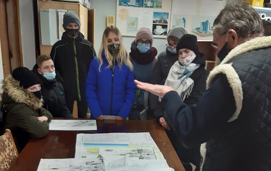 Дизайнери-першокурсники ЧДТУ успішно завершили практику на базі проєктно-виробничого архітектурно-планувального підприємства «Облархбюро»