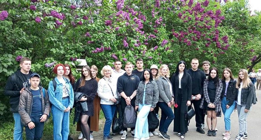 Студенти-екологи ЧДТУ взяли участь у науково-практичному семінарі в Національному Ботанічному саду НАН України імені Миколи Гришка