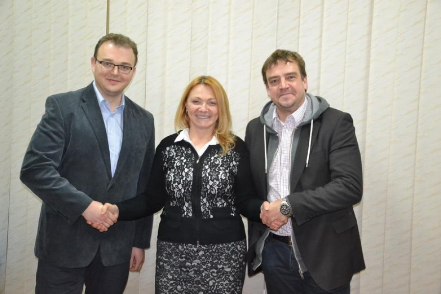 В ЧДТУ успішно відбулись семінари-тренінги «Наше співтовариство! Перемовини, обговорення інтересів та пошук компромісів» в рамках проекту Інституту міжнародної освіти CIVIC для України та Грузії, 2014 р.