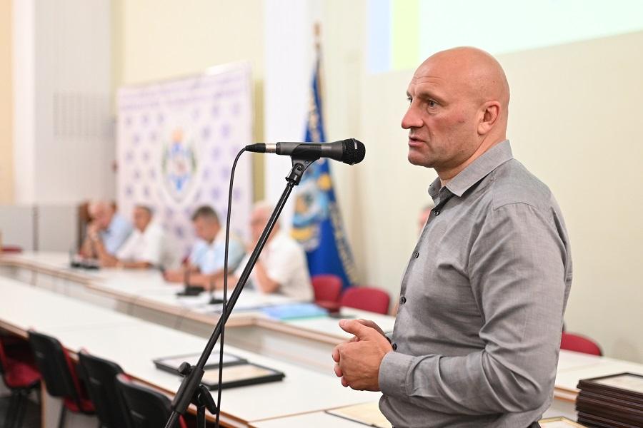 У ЧДТУ міський голова відзначив представників колективу університету за волонтерство під час російсько-української війни