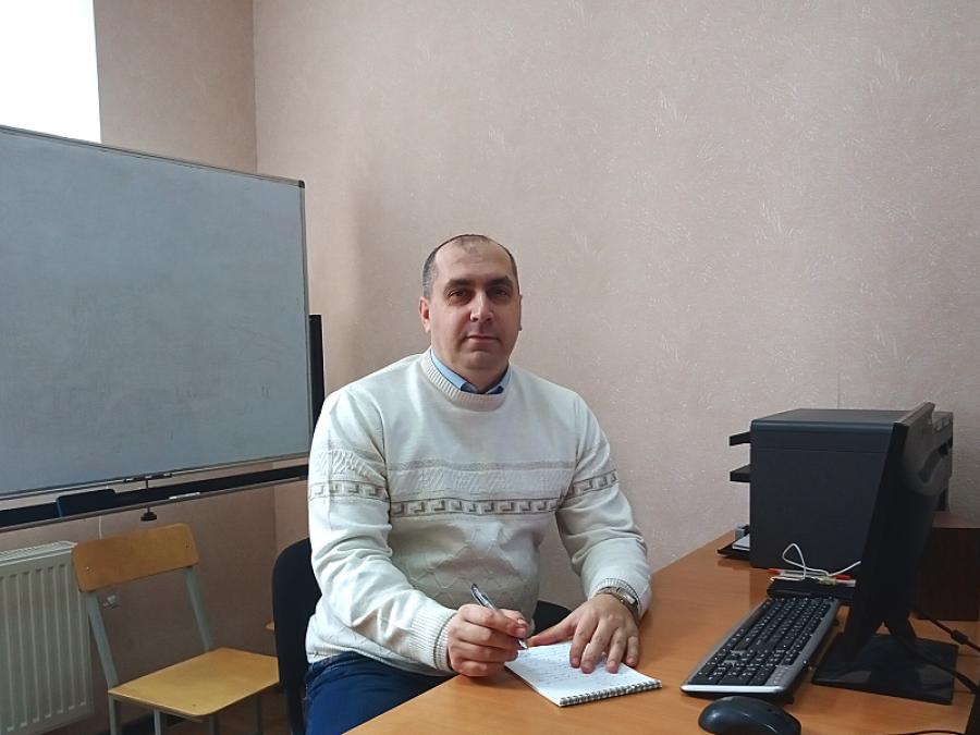 Науковець ЧДТУ Олександр Батраченко: «Ми ставимо амбітні цілі: щоб наші розробки в цілому перевершували закордонні зразки»