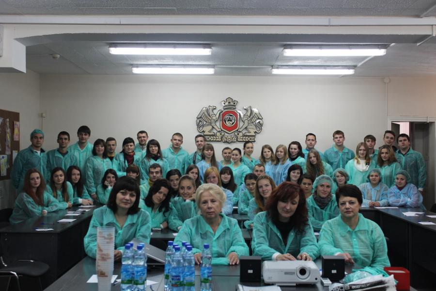 В ЧДТУ провели комплексне виїзне заняття для студентів напряму підготовки «Харчові технології та інженерія» на пивоварню ПАТ «Оболонь», м. Київ