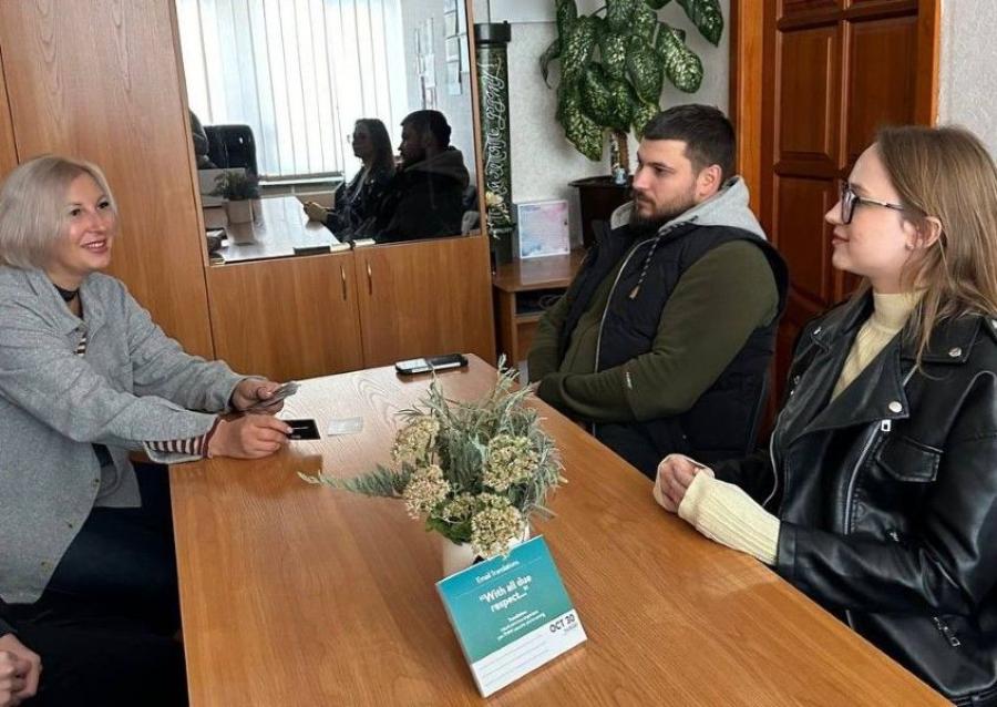 Магістранти ОПП &laquo;Графічний дизайн&raquo; ЧДТУ, вивчаючи професійну іноземну мову, застосовують інноваційні форми і методи