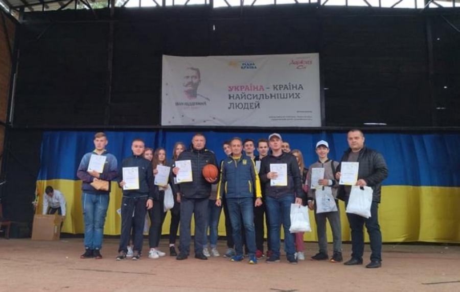 ЧДТУ взяв участь у спортивному фестивалі «Україна – країна найсильніших людей»