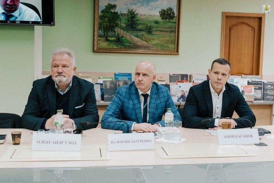 &laquo;Розвиток історичної освіти в контексті європейського виміру&raquo;: професор ЧДТУ Валентин Лазуренко взяв участь в історико-просвітницьких заходах у Переяславі