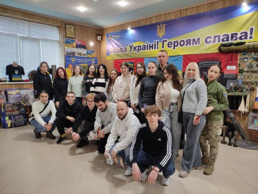 Майбутні історики й правники ЧДТУ відвідали Патріотичний музей російсько-української війни