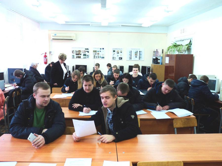 У ЧДТУ змагалися комп’ютерні інженери