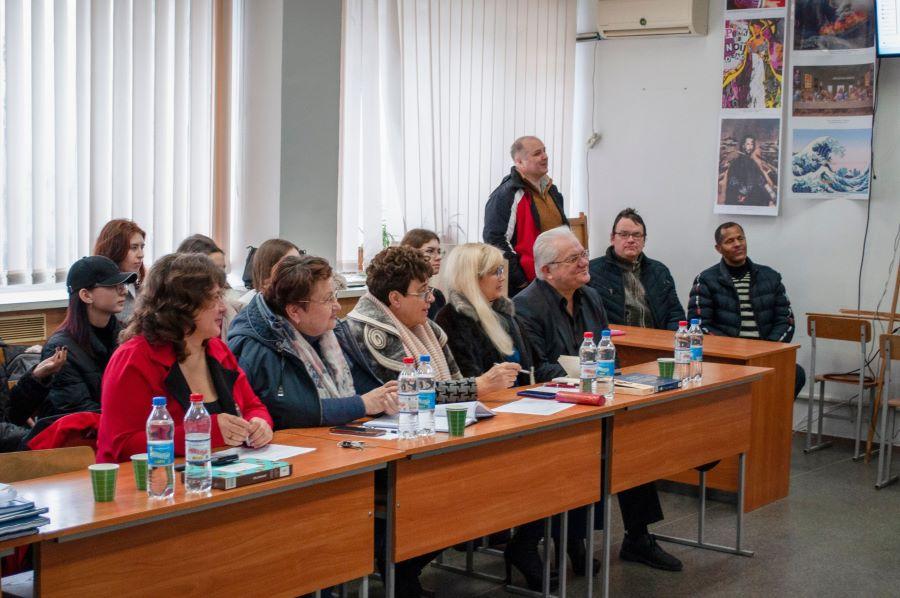 Магістри-дизайнери ЧДТУ успішно захистили кваліфікаційні роботи