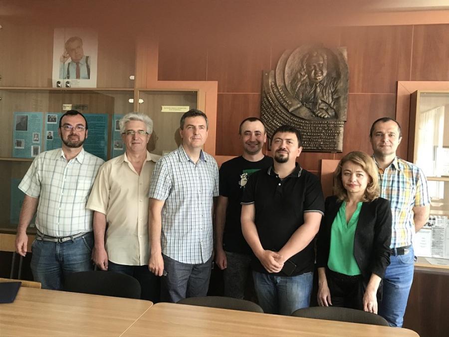 Моніторинг якості електронних комунікаційних послуг – актуальні задачі безпечного інформаційного життя: у ЧДТУ відбувся семінар зі стейкхолдерами