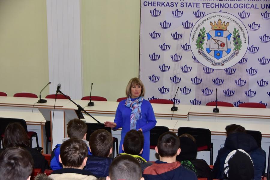 Студенти факультету інформаційних технологій і систем ЧДТУ зустрілися з освітнім омбудсменом