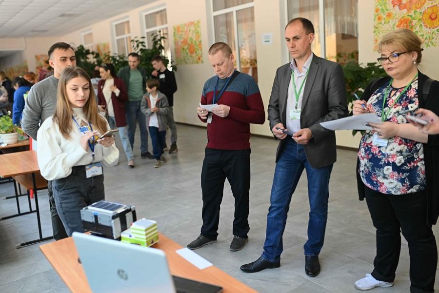Науковці ЧДТУ долучилися до суддівської команди фестивалю  «RoboTerra. Україна: Вистоїмо, Переможемо, Відбудуємо!» (відео)