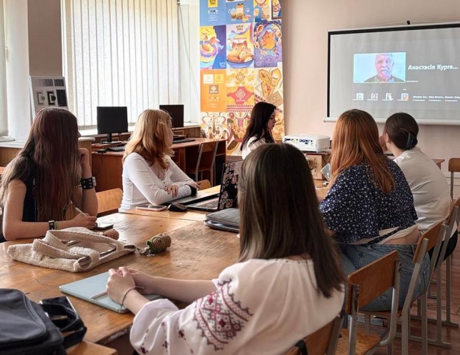 Графічні дизайнери ЧДТУ долучилися до лекції в межах Всеукраїнського конкурсу дизайну персонажів Хмельницького національного університету