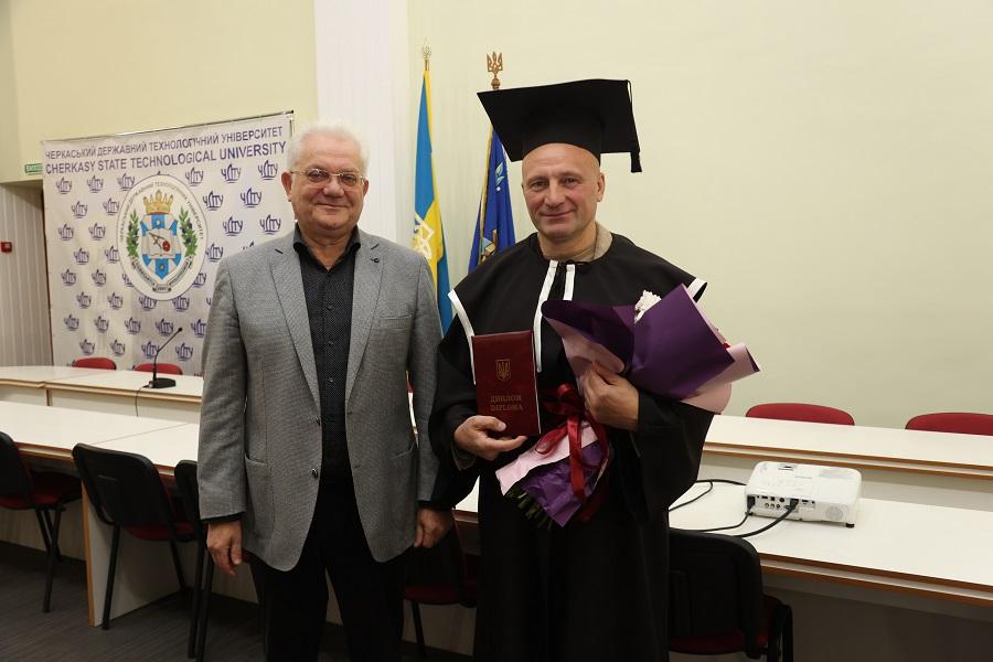 Міський голова Черкас Анатолій Бондаренко став почесним професором ЧДТУ
