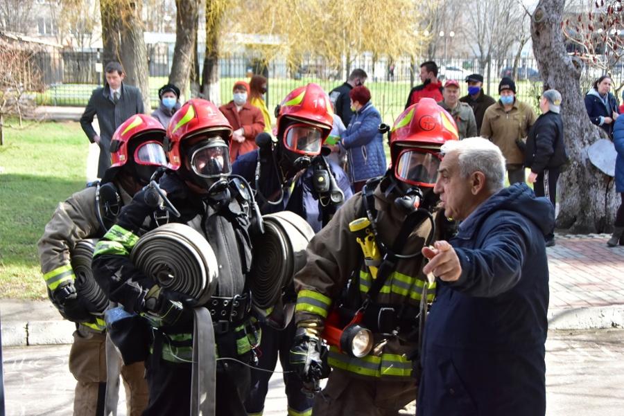 У ЧДТУ пройшло спеціальне об’єктове тренування формувань і служб цивільного захисту університету